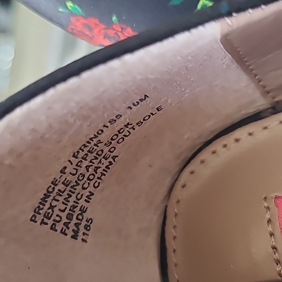 Nwot Betsey Johnson stilettos - Picture 6 of 9